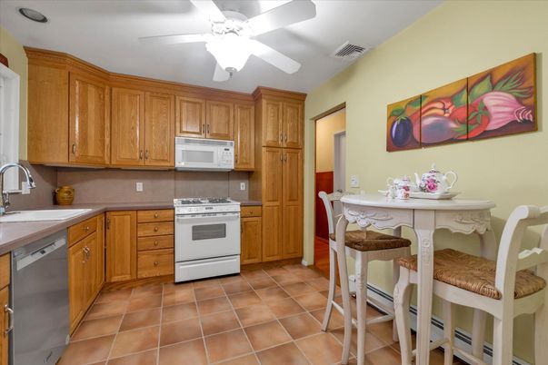 Dining room, Interior, Kitchen