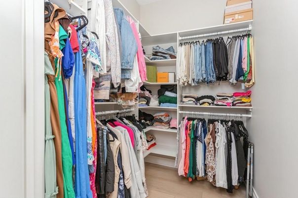 Interior, Walk-in Closets, Wood Texture Flooring