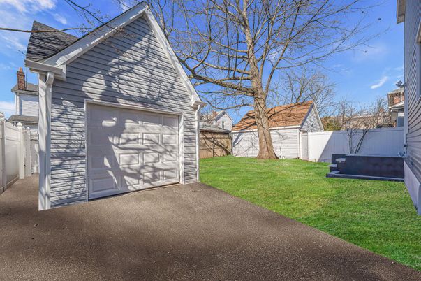 Backyard, Detached Garage, Exterior
