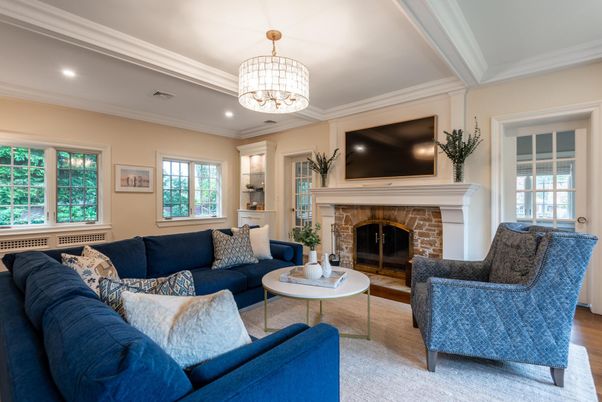 Chandelier, Fireplace, Interior, Living room, Recessed Lighting, Wood Texture Flooring