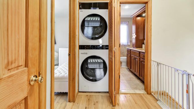 Interior, Recessed Lighting, Utility Closets, Washer, Wood Texture Flooring