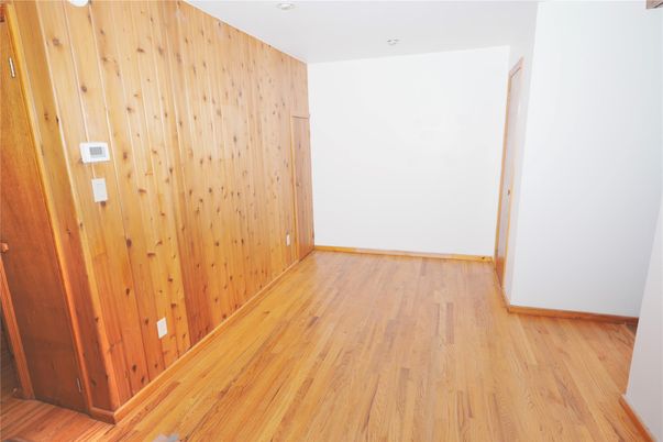 Empty room, Interior, Wood Texture Flooring, Wooden Walls