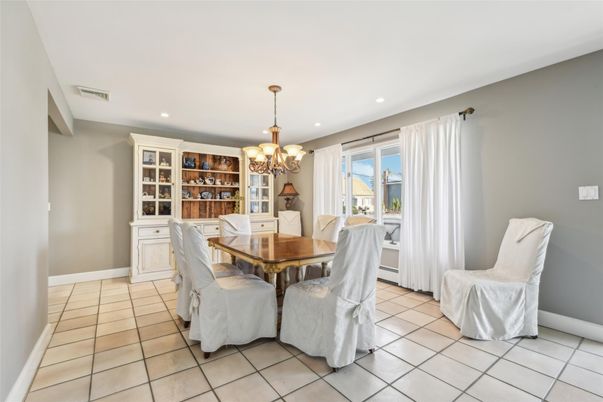 Chandelier, Dining room, Interior, Recessed Lighting