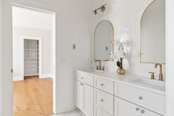Bathroom, Dual Sink Vanities, Interior, Wood Texture Flooring
