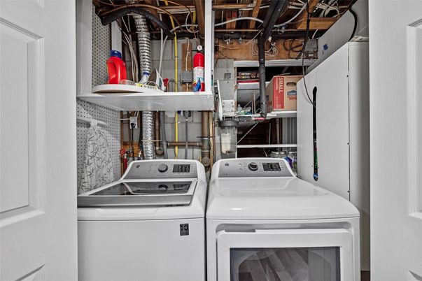 Interior, Utility Closets, Washer