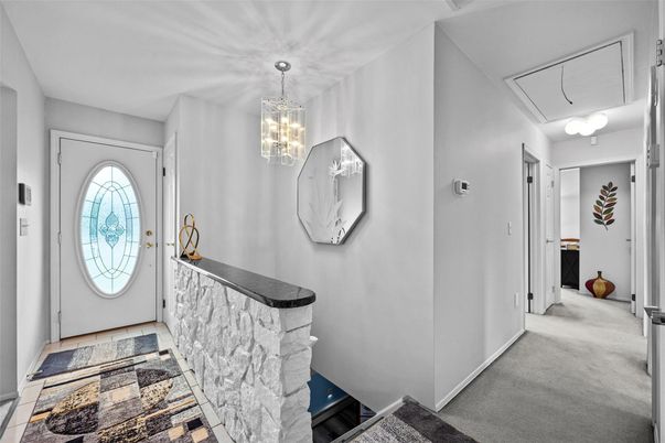 Chandelier, Interior, Pendant Lights