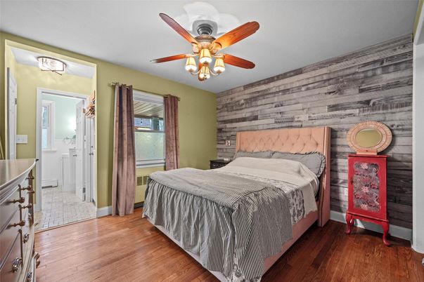 Bedroom, Interior, Wood Texture Flooring, Wooden Walls