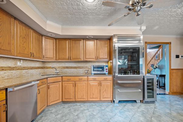 Interior, Kitchen, Stainless Steel Appliances