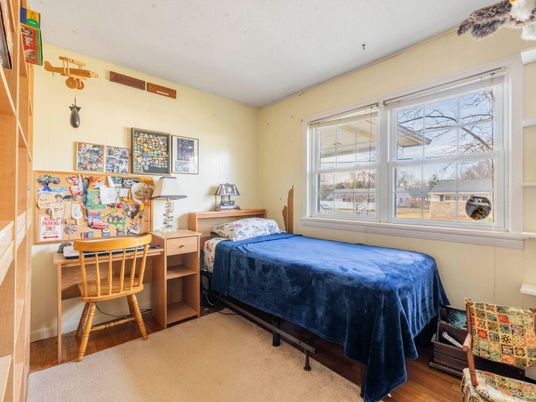 Bedroom, Home Office, Interior, Wood Texture Flooring
