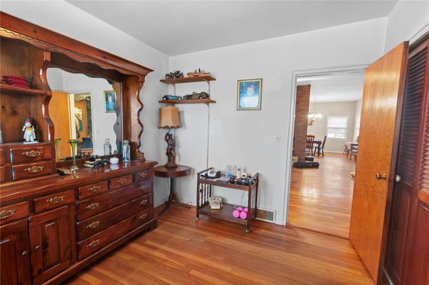 Chandelier, Interior, Wood Texture Flooring