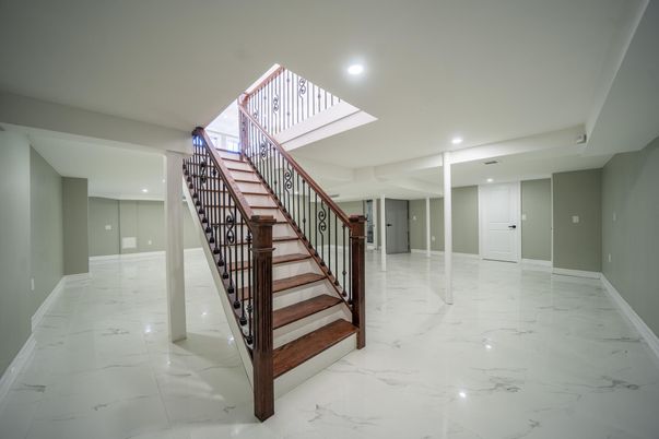 Empty room, Interior, Marble, Recessed Lighting