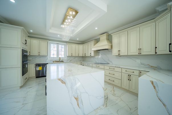 Chandelier, Interior, Kitchen, Marble, Marble Walls, Recessed Lighting, Stainless Steel Appliances