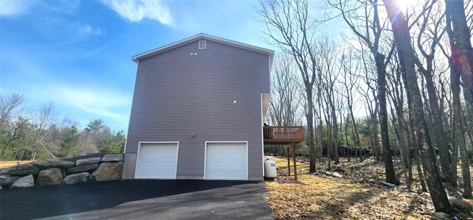 Detached Garage, Exterior