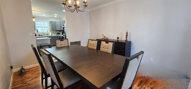 Chandelier, Dining room, Interior, Kitchen, Recessed Lighting, Wood Texture Flooring