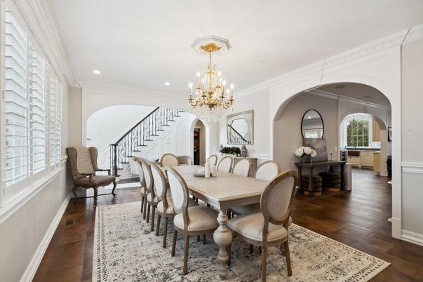 Chandelier, Dining room, Interior, Recessed Lighting, Wood Texture Flooring
