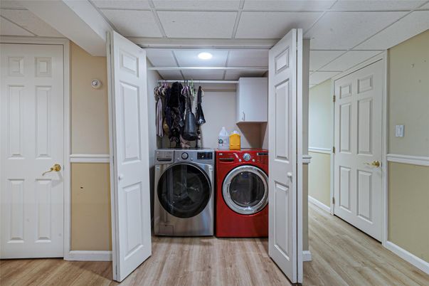 Interior, Recessed Lighting, Utility Closets, Washer, Wood Texture Flooring