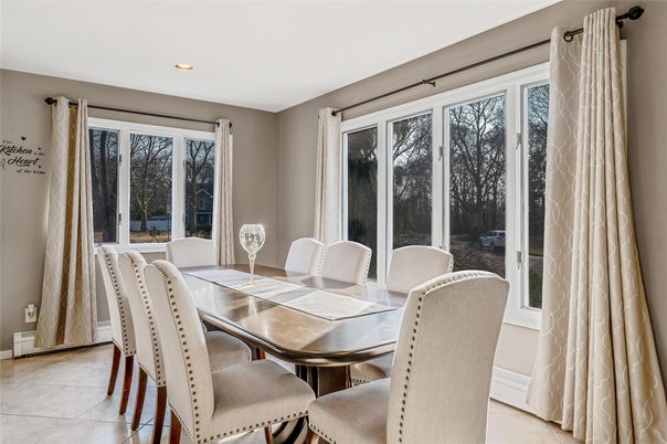 Dining room, Interior, Recessed Lighting