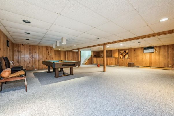 Billiard Table, Game Room, Interior, Recessed Lighting, Wooden Walls