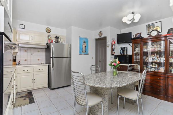 Dining room, Interior, Kitchen