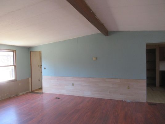 Empty room, Interior, Wooden Beams, Wood Texture Flooring