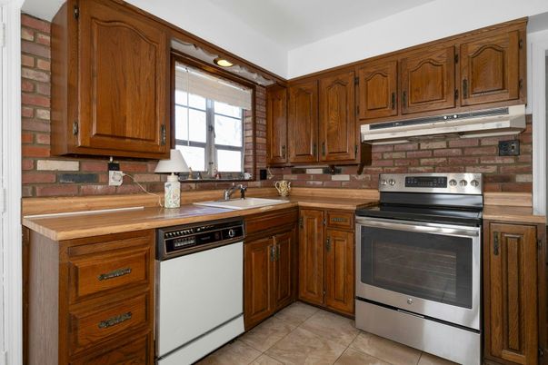 Interior, Kitchen, Stainless Steel Appliances