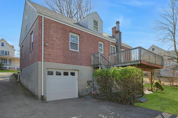 Attached, Exterior, Facade, Brick Facade, Cape Cod