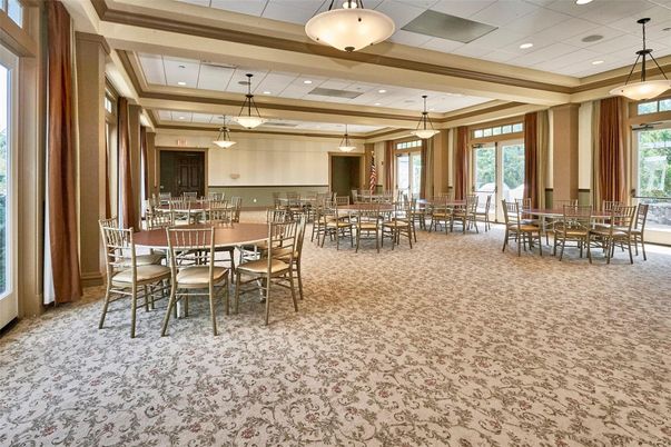 Dining room, Interior, Pendant Lights, Recessed Lighting