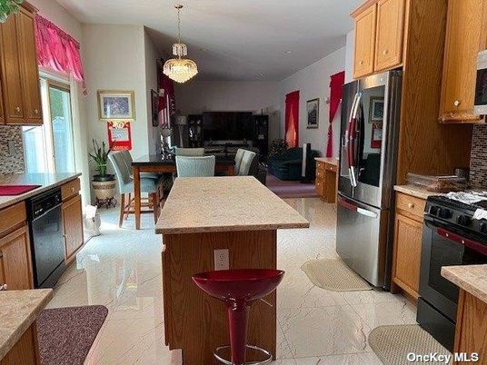 Dining room, Interior, Kitchen, Living room, Pendant Lights, Stainless Steel Appliances