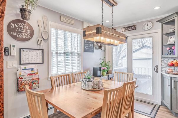 Dining room, Interior, Pendant Lights, Recessed Lighting, Wood Texture Flooring