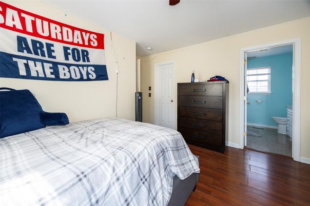 Bathroom, Bedroom, Interior, Wood Texture Flooring