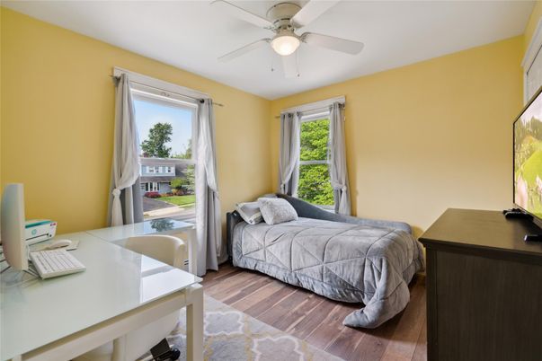 Bedroom, Home Office, Interior, Wood Texture Flooring