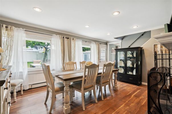 Dining room, Interior, Recessed Lighting, Wood Texture Flooring