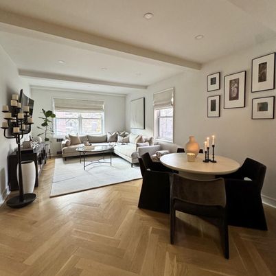 Dining room, Interior, Living room, Recessed Lighting, Wood Texture Flooring
