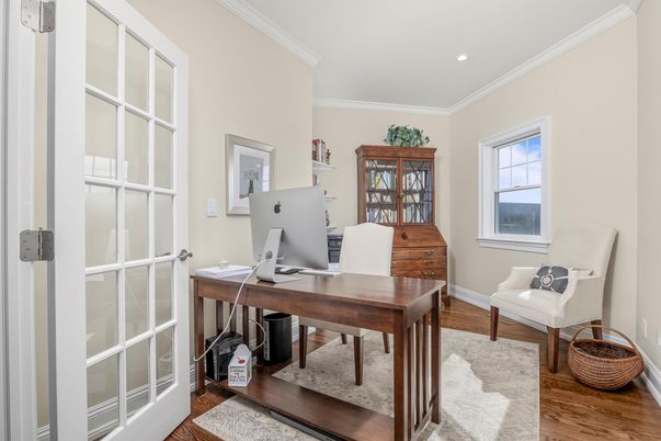 Home Office, Interior, Recessed Lighting, Wood Texture Flooring