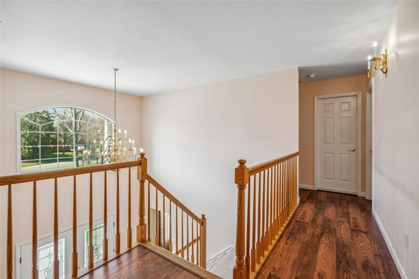Chandelier, Interior, Wood Texture Flooring