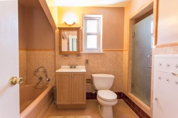 Bathroom, Dual Sink Vanities, Glass Shower, Interior