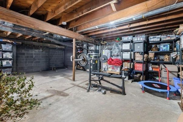 Garage, Interior, Wooden Beams, Wooden Ceilings