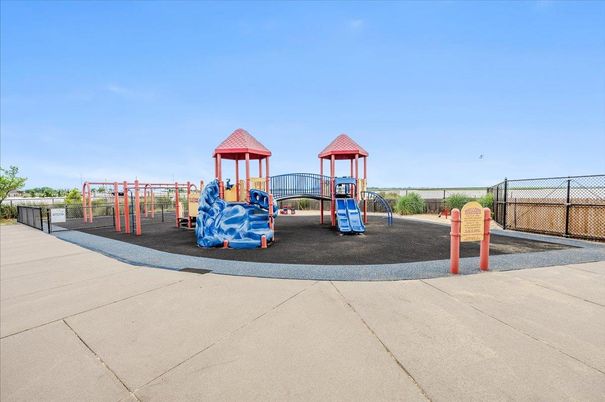 Backyard, Exterior, Playground