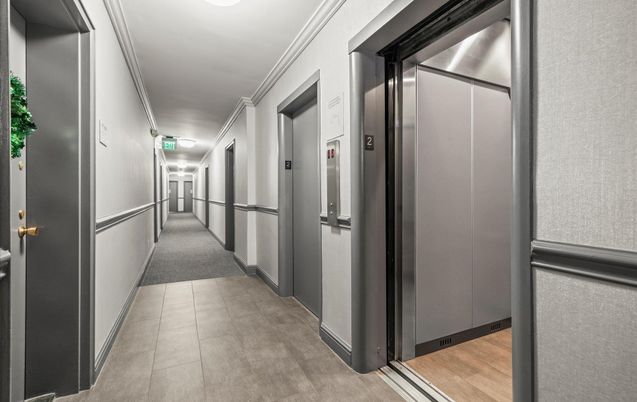 Elevator, Interior