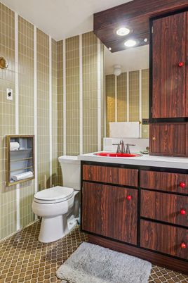 Bathroom, Interior, Recessed Lighting