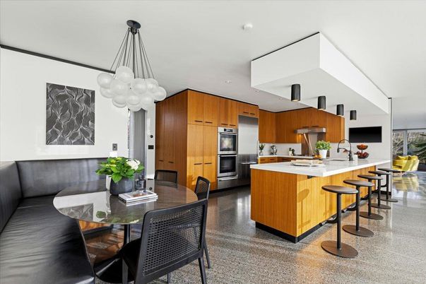 Dining room, Interior, Kitchen, Pendant Lights, Recessed Lighting, Stainless Steel Appliances