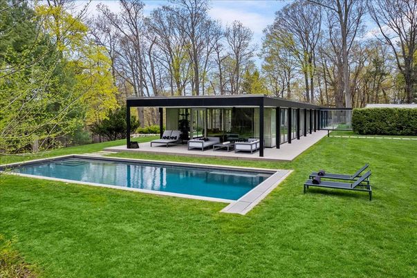 Backyard, Exterior, Pool