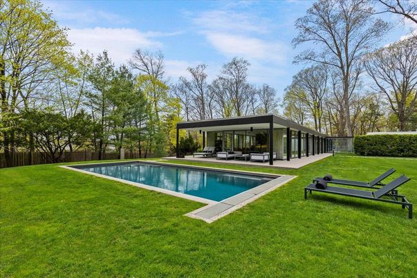 Backyard, Exterior, Pool