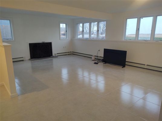 Empty room, Fireplace, Interior