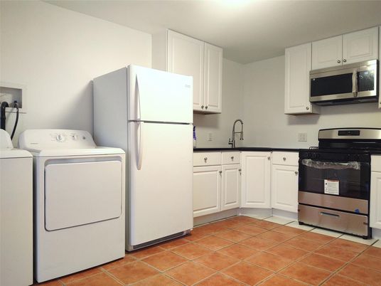 Interior, Kitchen, Washer
