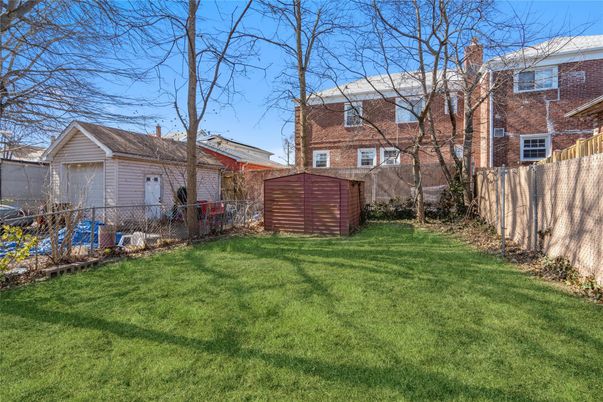 Backyard, Detached Garage, Exterior