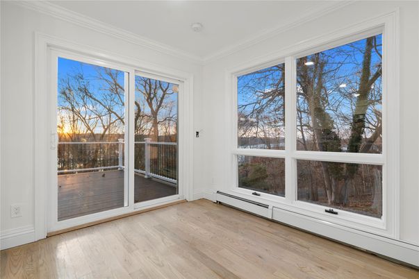 Empty room, Interior, Sun Room, Wood Texture Flooring