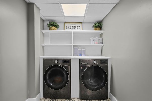 Interior, Washer