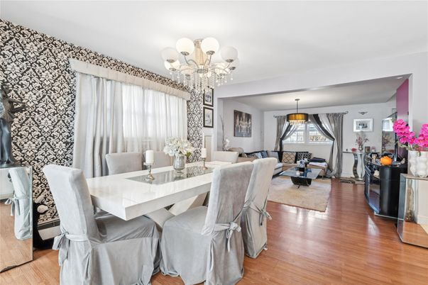 Chandelier, Dining room, Interior, Living room, Pendant Lights, Wood Texture Flooring