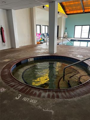 Interior, Pool